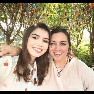 Meet your Posher, Sheyda